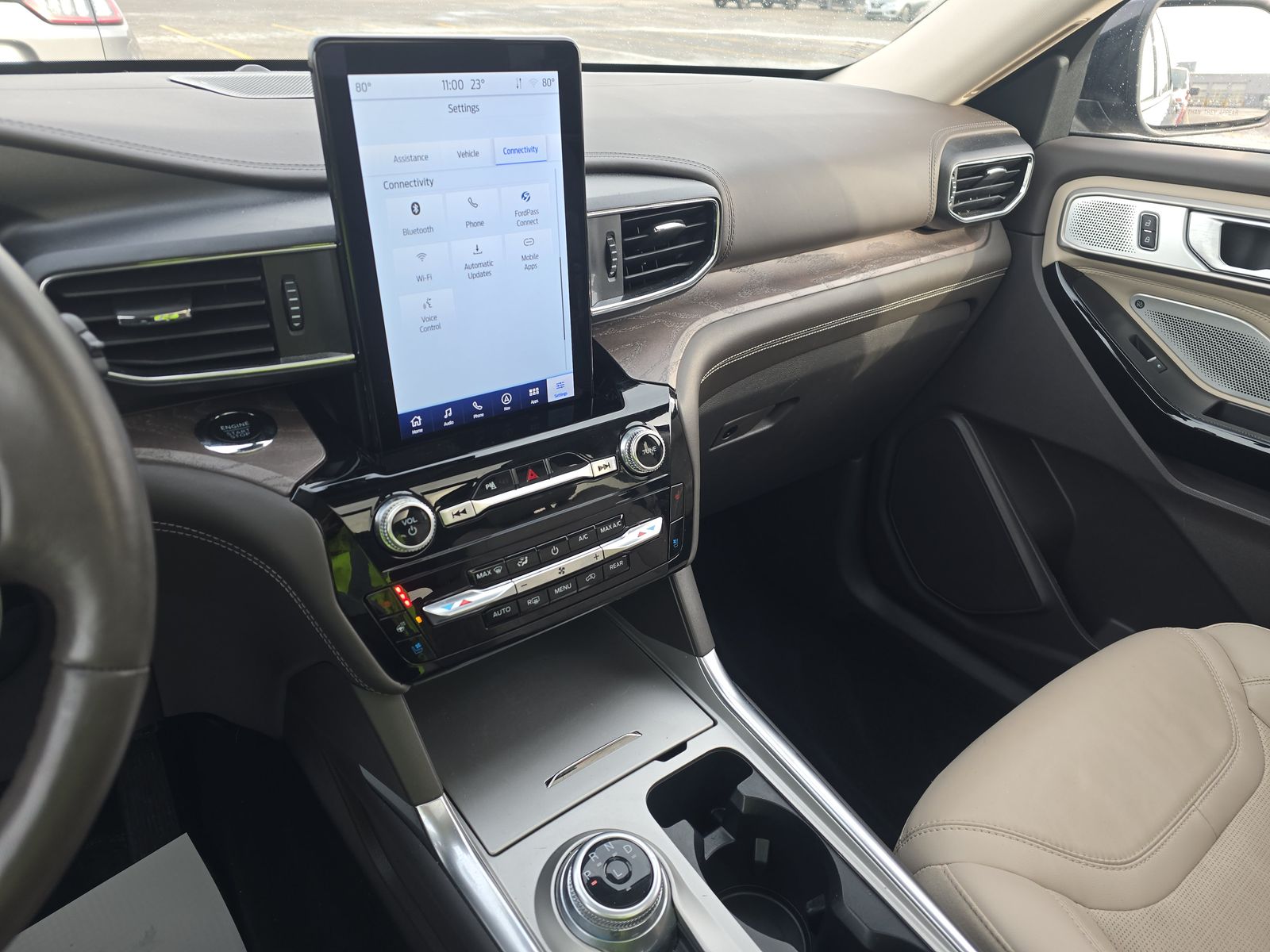 2023 Ford Explorer Platinum AWD