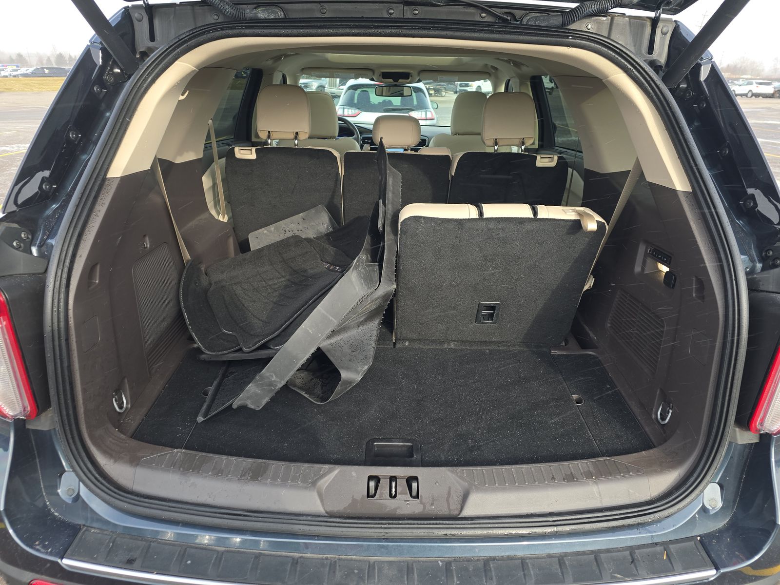 2023 Ford Explorer Platinum AWD