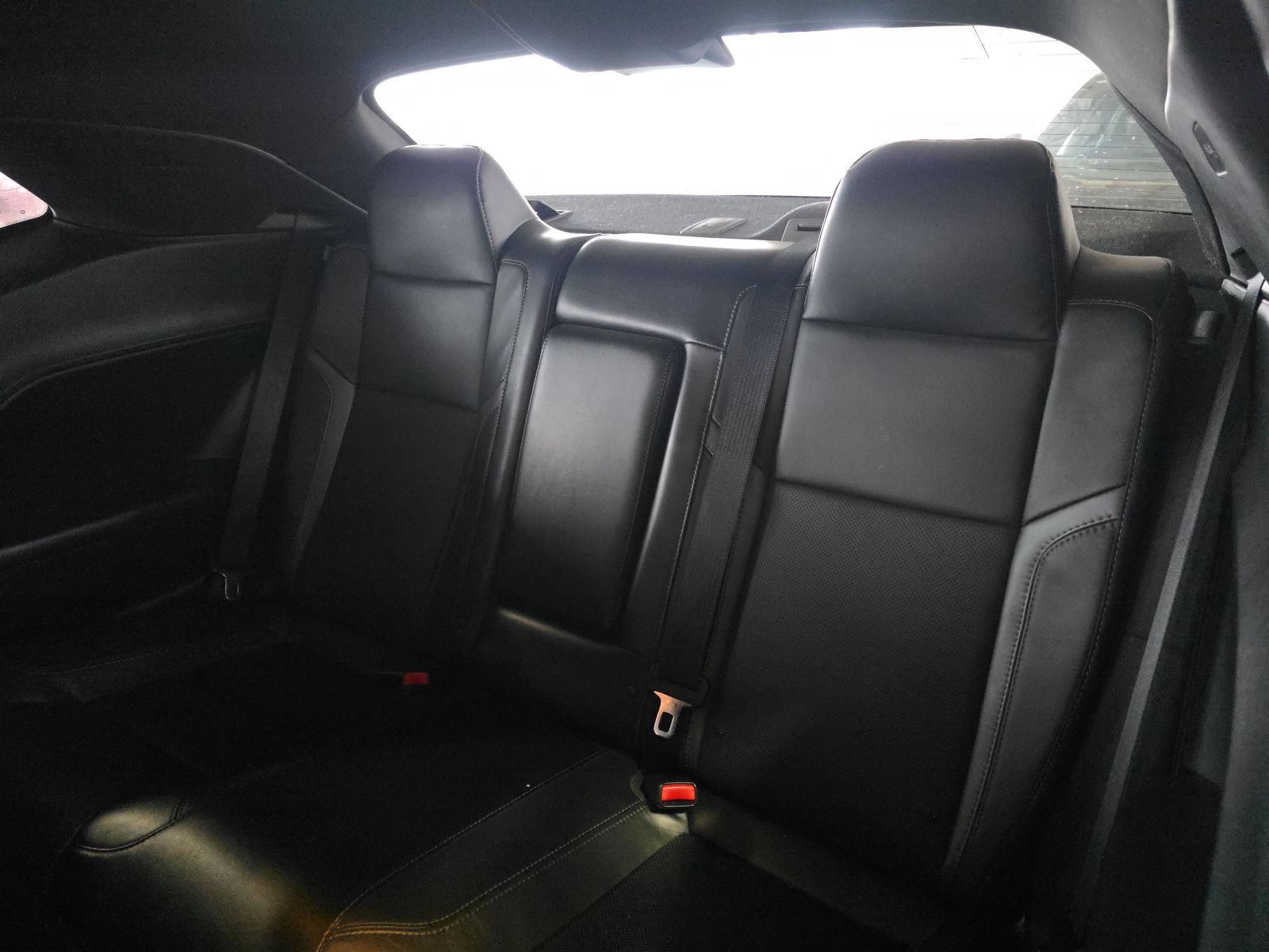 2015 Dodge Challenger SXT Plus RWD