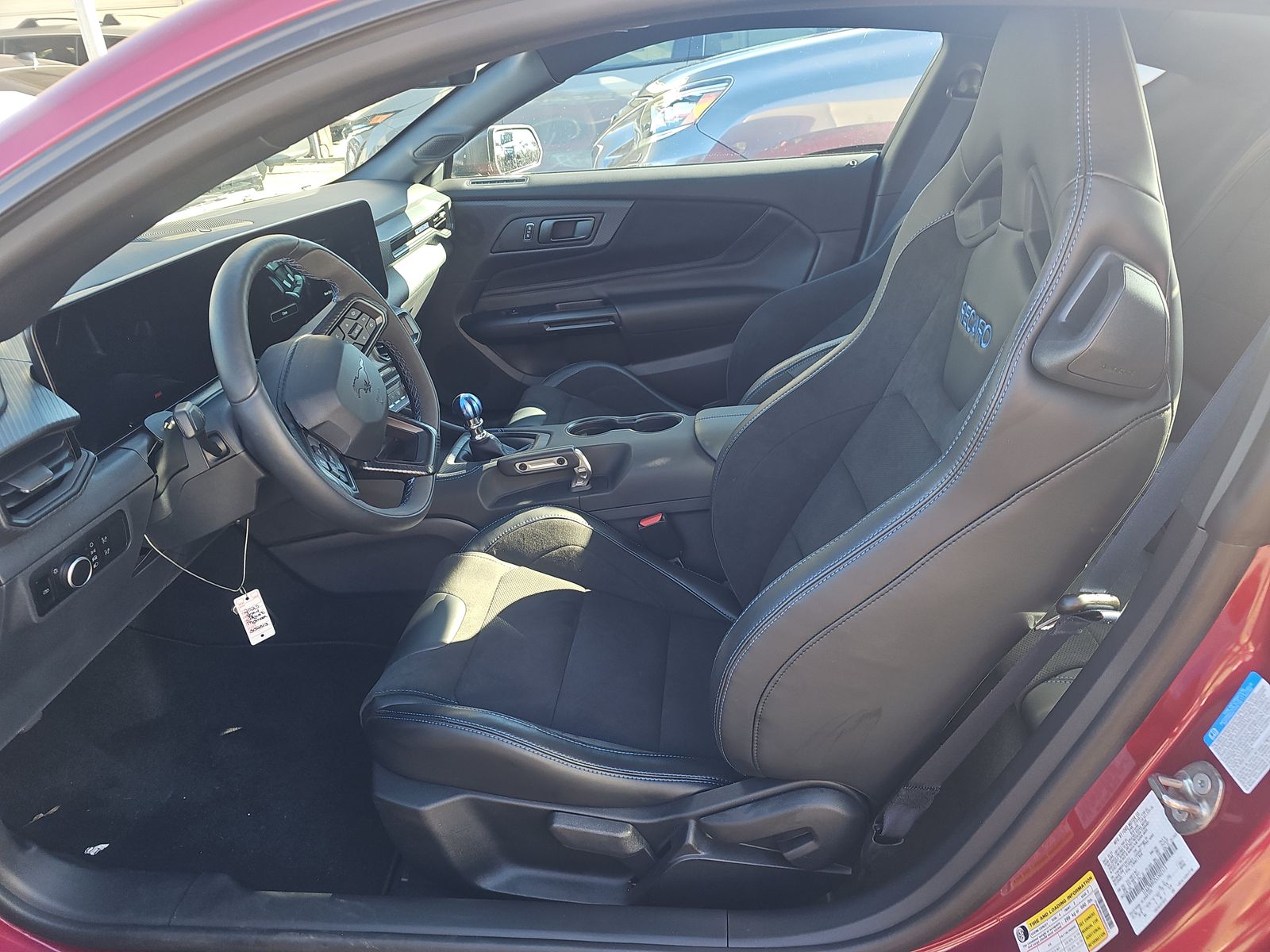 2025 Ford Mustang Dark Horse RWD