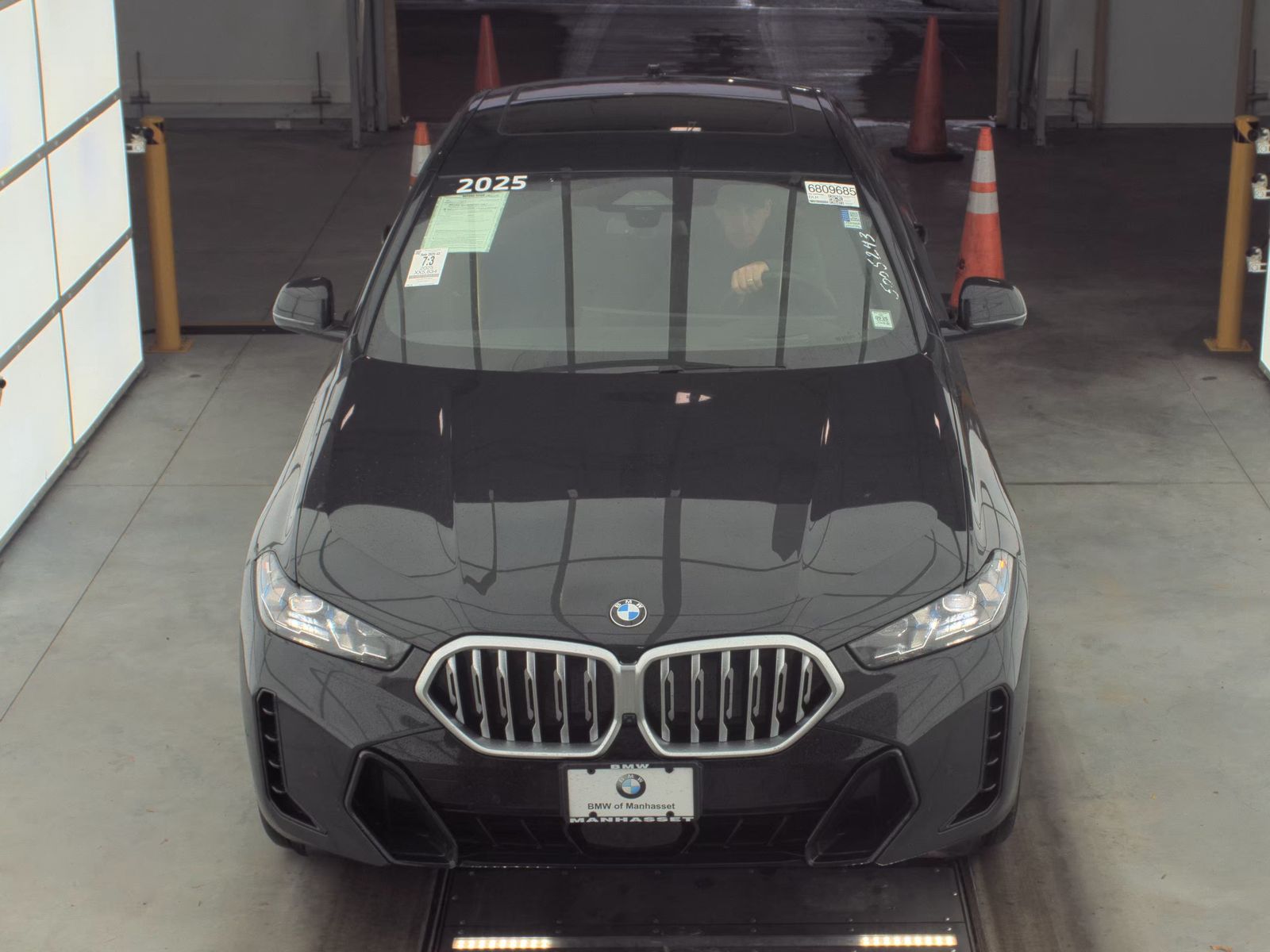 2025 BMW X6 xDrive40i AWD