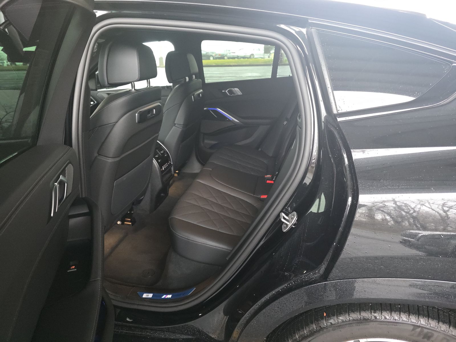 2025 BMW X6 xDrive40i AWD