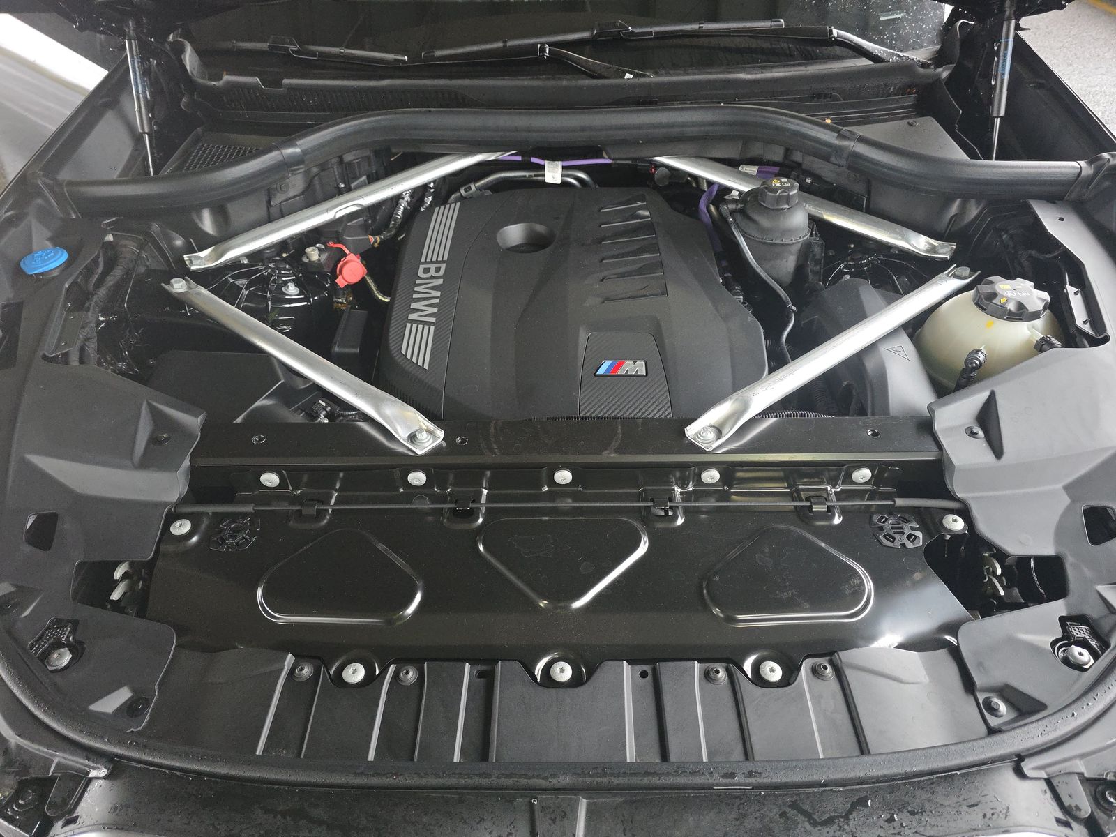 2025 BMW X6 xDrive40i AWD