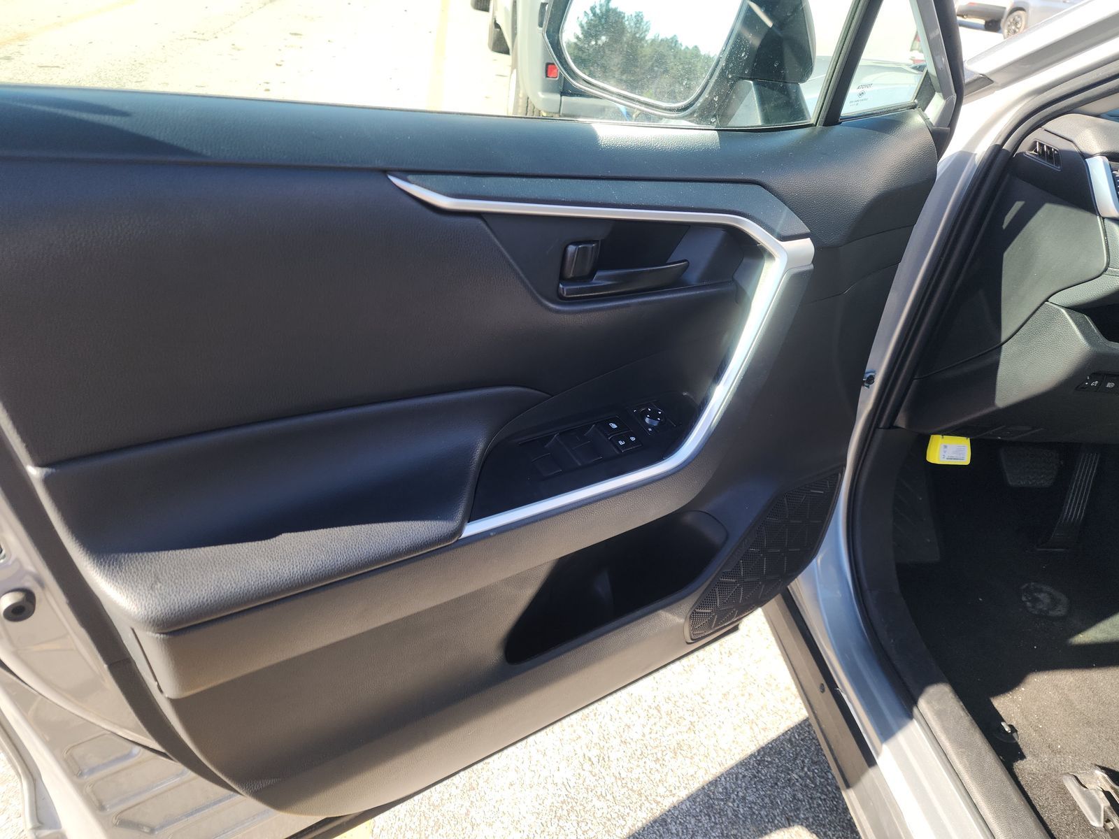 2024 Toyota RAV4 LE AWD