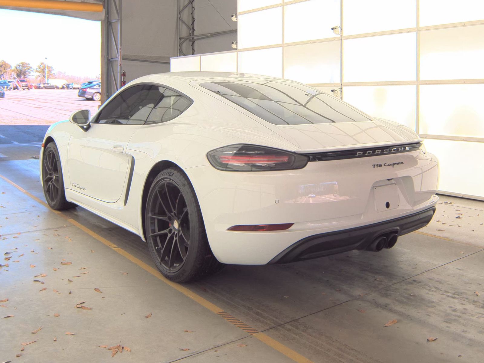 2018 Porsche 718 Cayman Base RWD