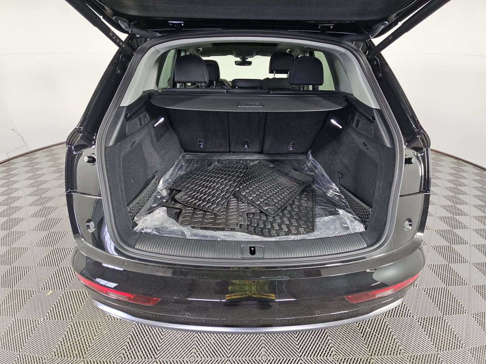 2024 Audi Q5 S line Premium Plus AWD