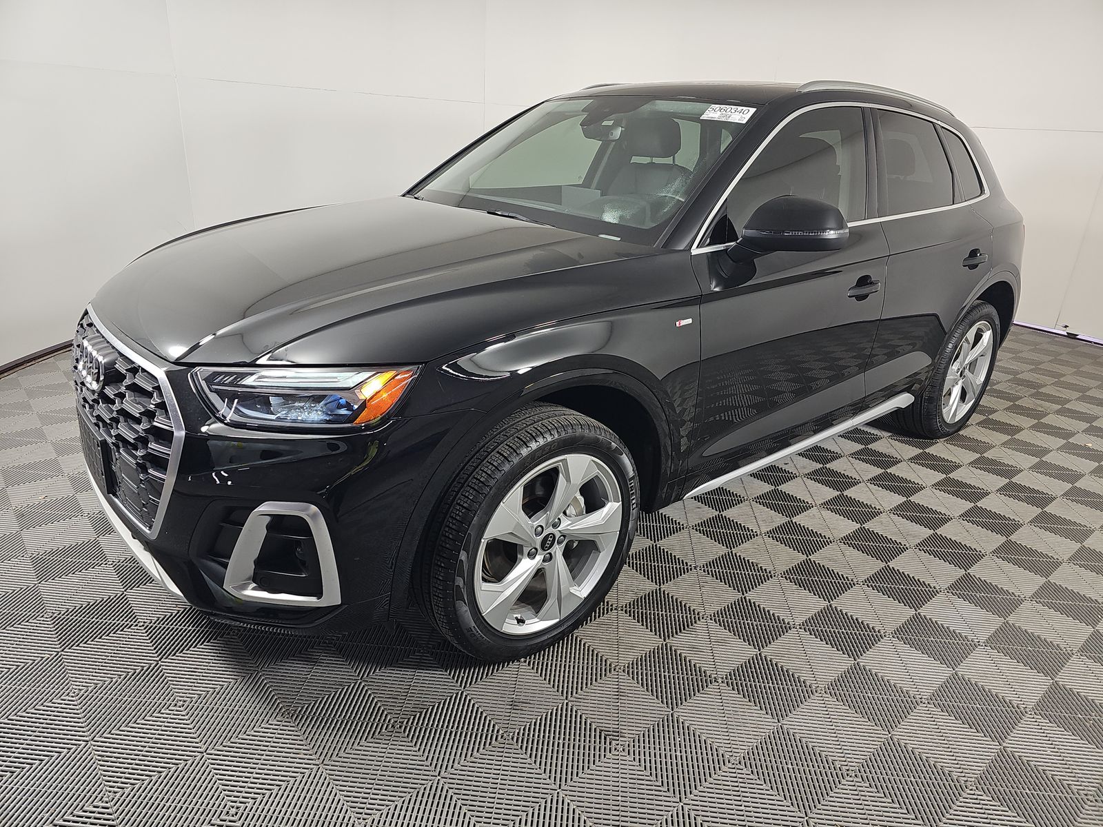 2024 Audi Q5 S line Premium Plus AWD