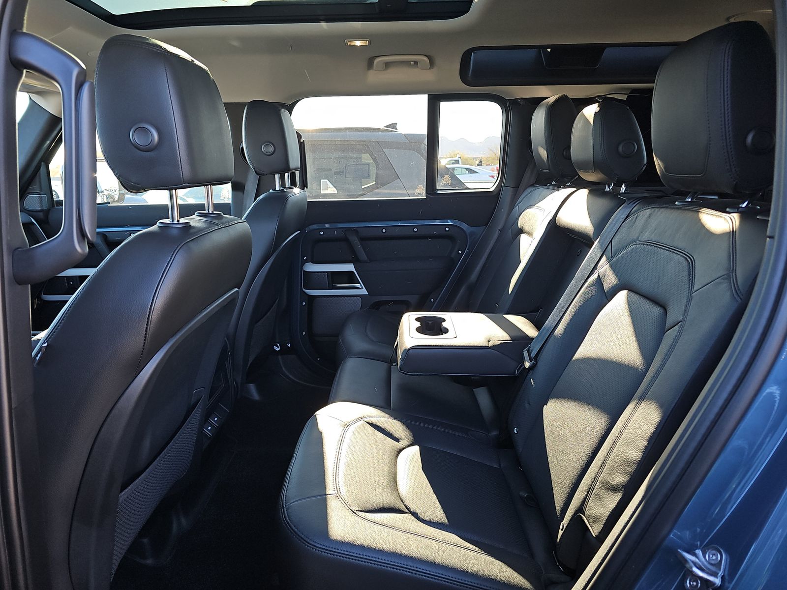 2023 Land Rover Defender 110 SE AWD