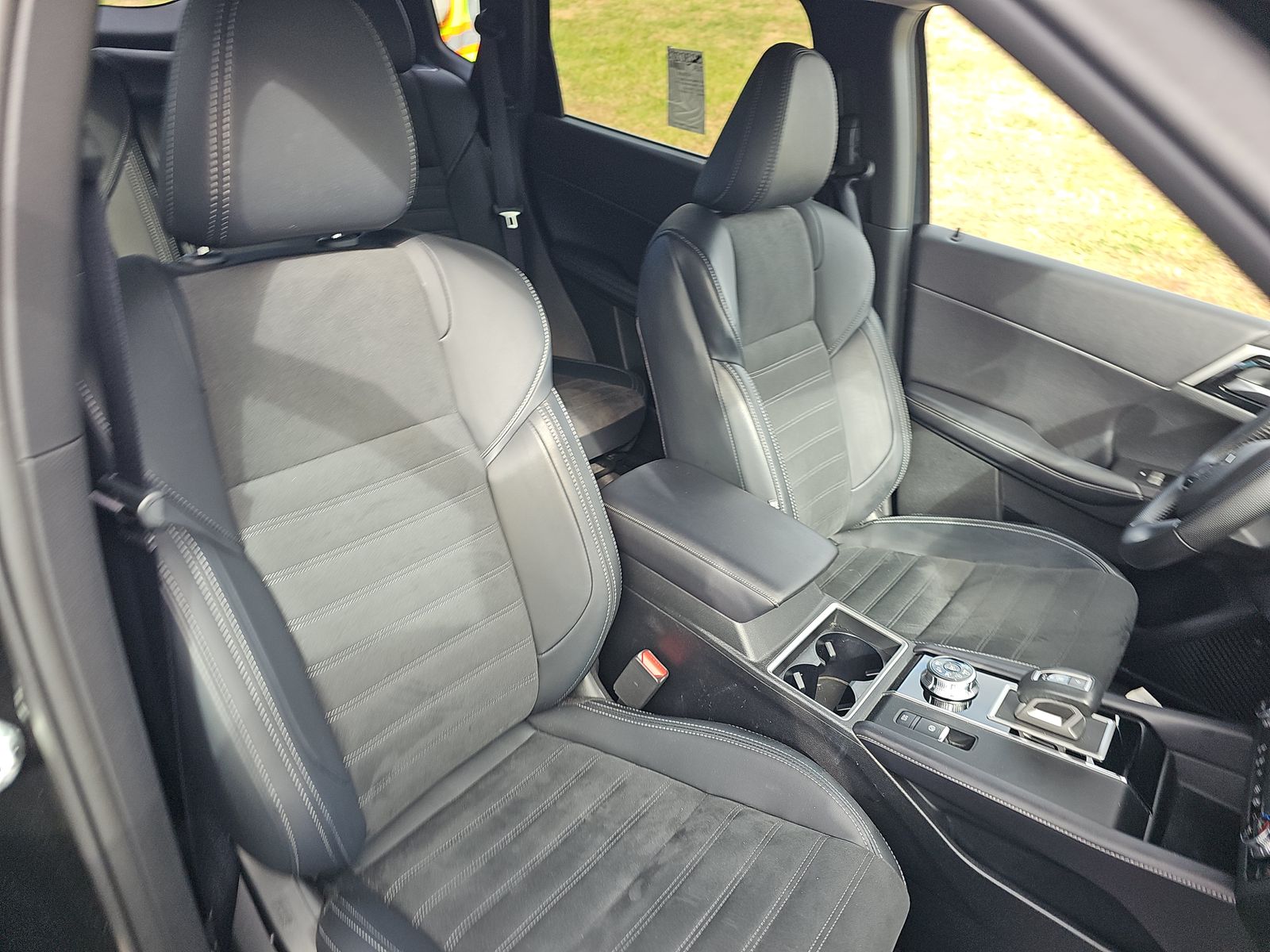 2024 Mitsubishi Outlander SE AWD