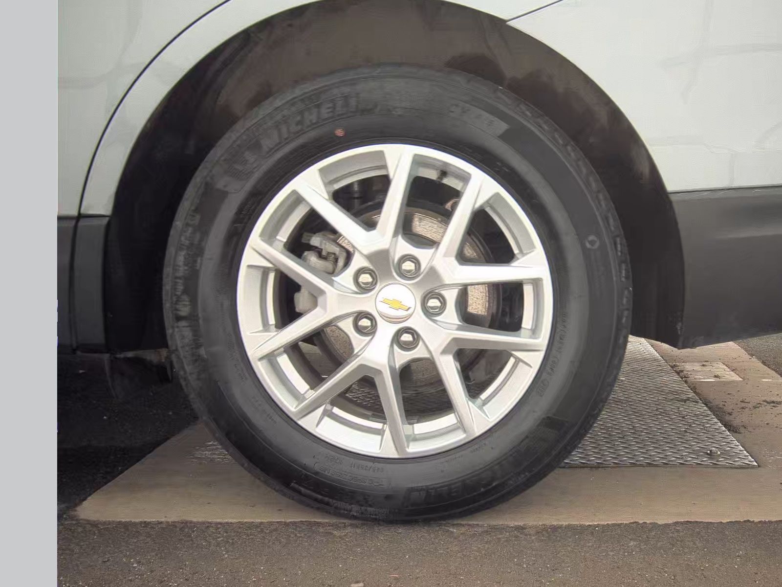 2023 Chevrolet Equinox LT FWD