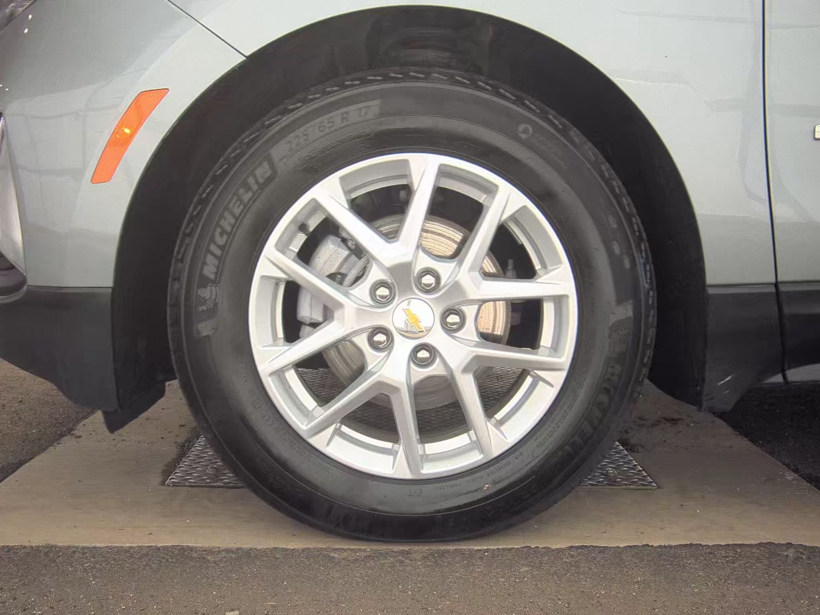 2024 Chevrolet Equinox LT FWD