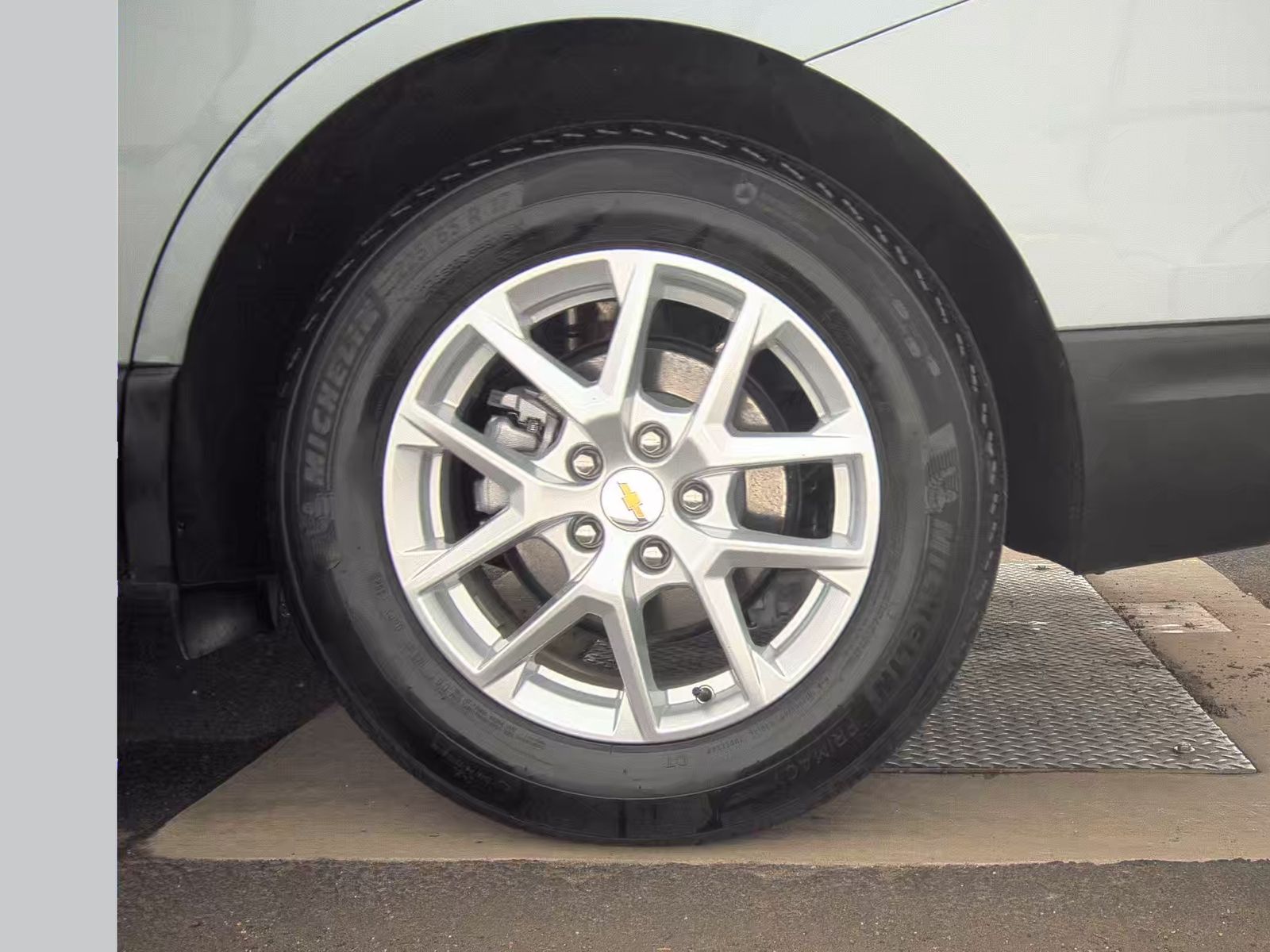 2024 Chevrolet Equinox LT FWD