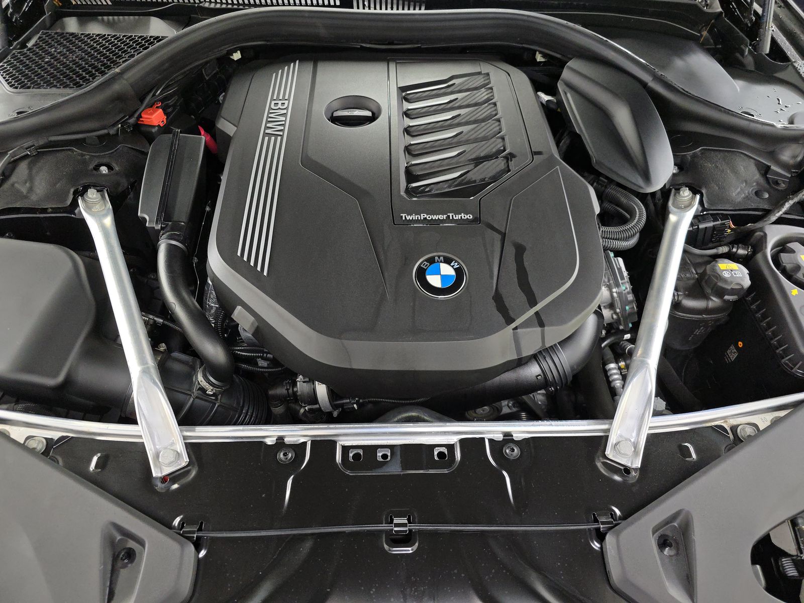 2023 BMW 8 Series 840i xDrive AWD