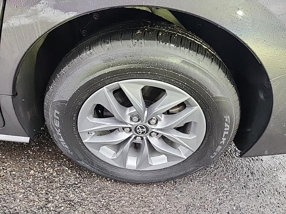 2022 Toyota Sienna XLE AWD