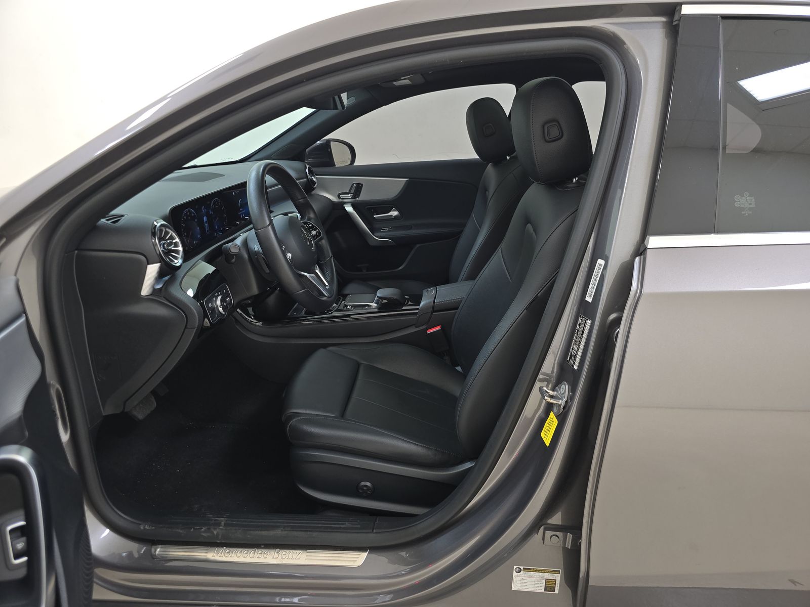 2022 Mercedes-Benz A-Class A 220 FWD