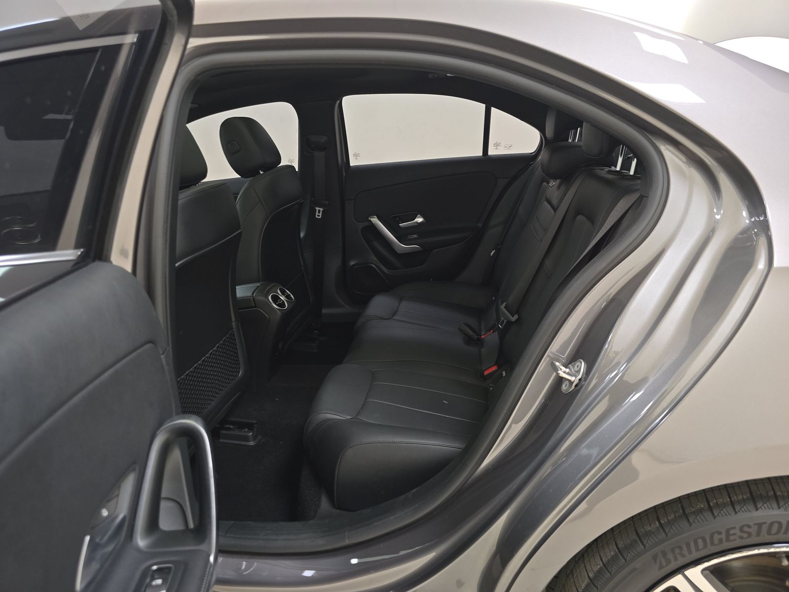 2022 Mercedes-Benz A-Class A 220 FWD