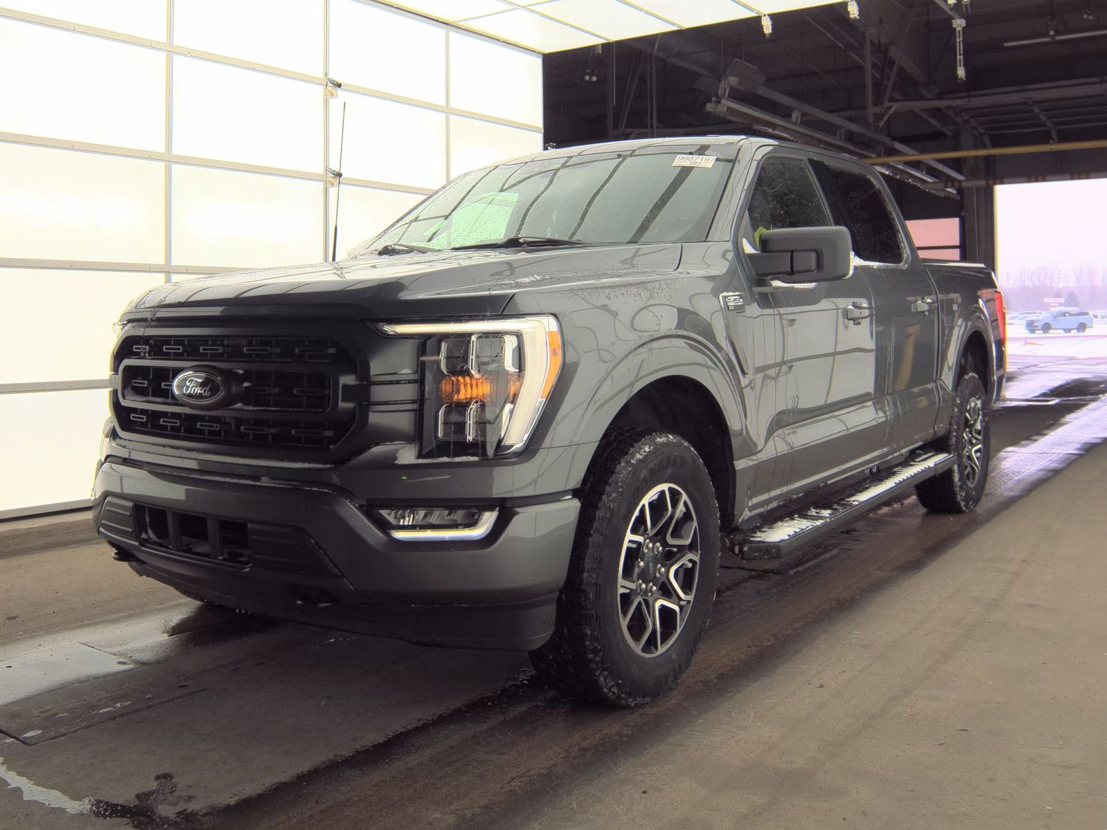 2023 Ford F-150 XLT AWD
