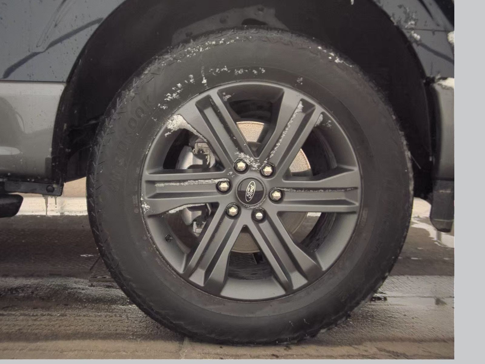 2023 Ford F-150 XLT AWD