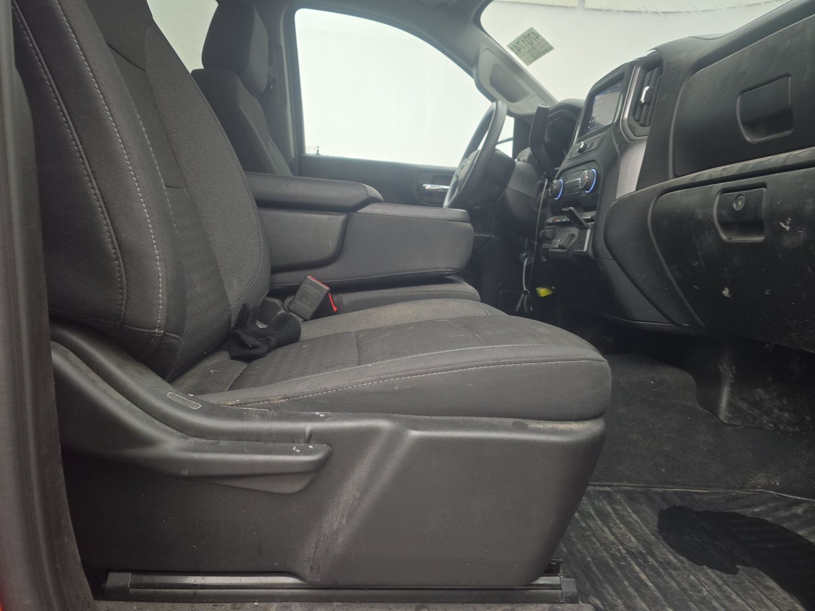 2024 Chevrolet Silverado 1500 Custom AWD