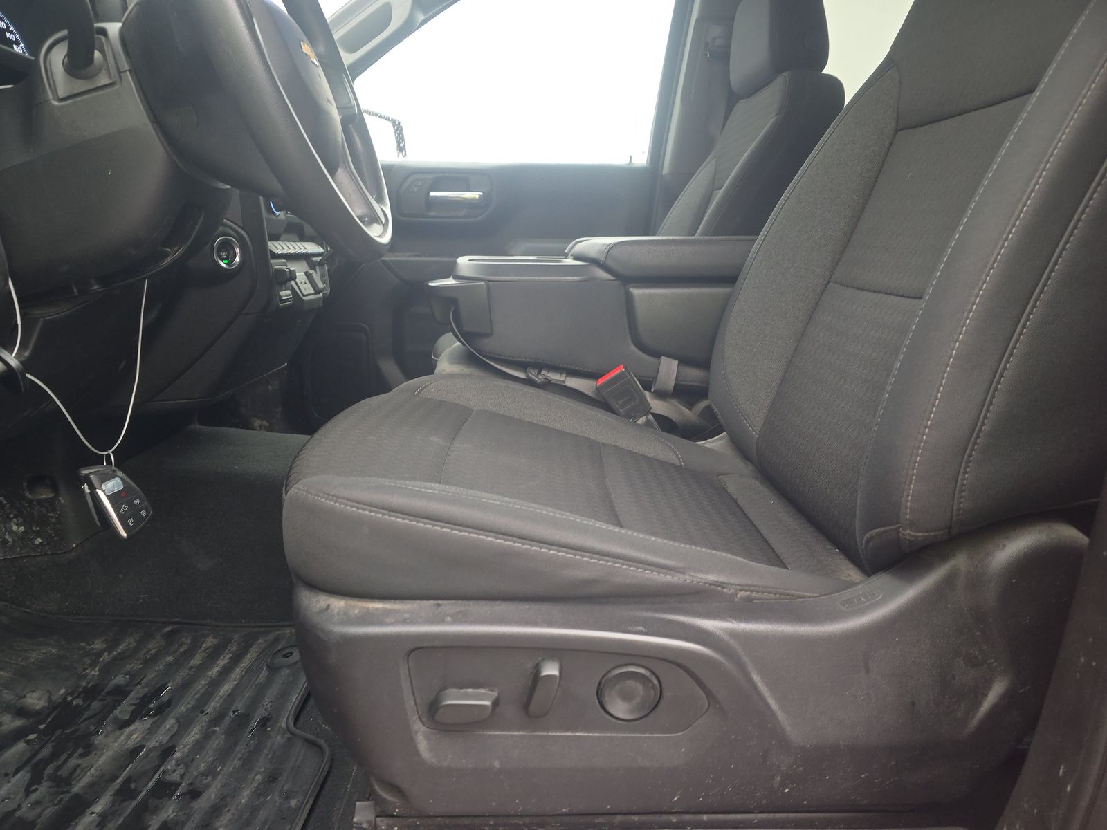 2024 Chevrolet Silverado 1500 Custom AWD