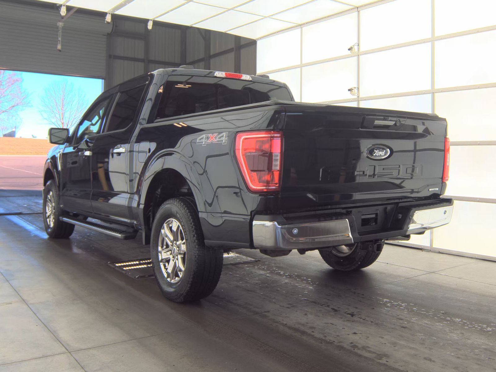 2022 Ford F-150 XLT AWD