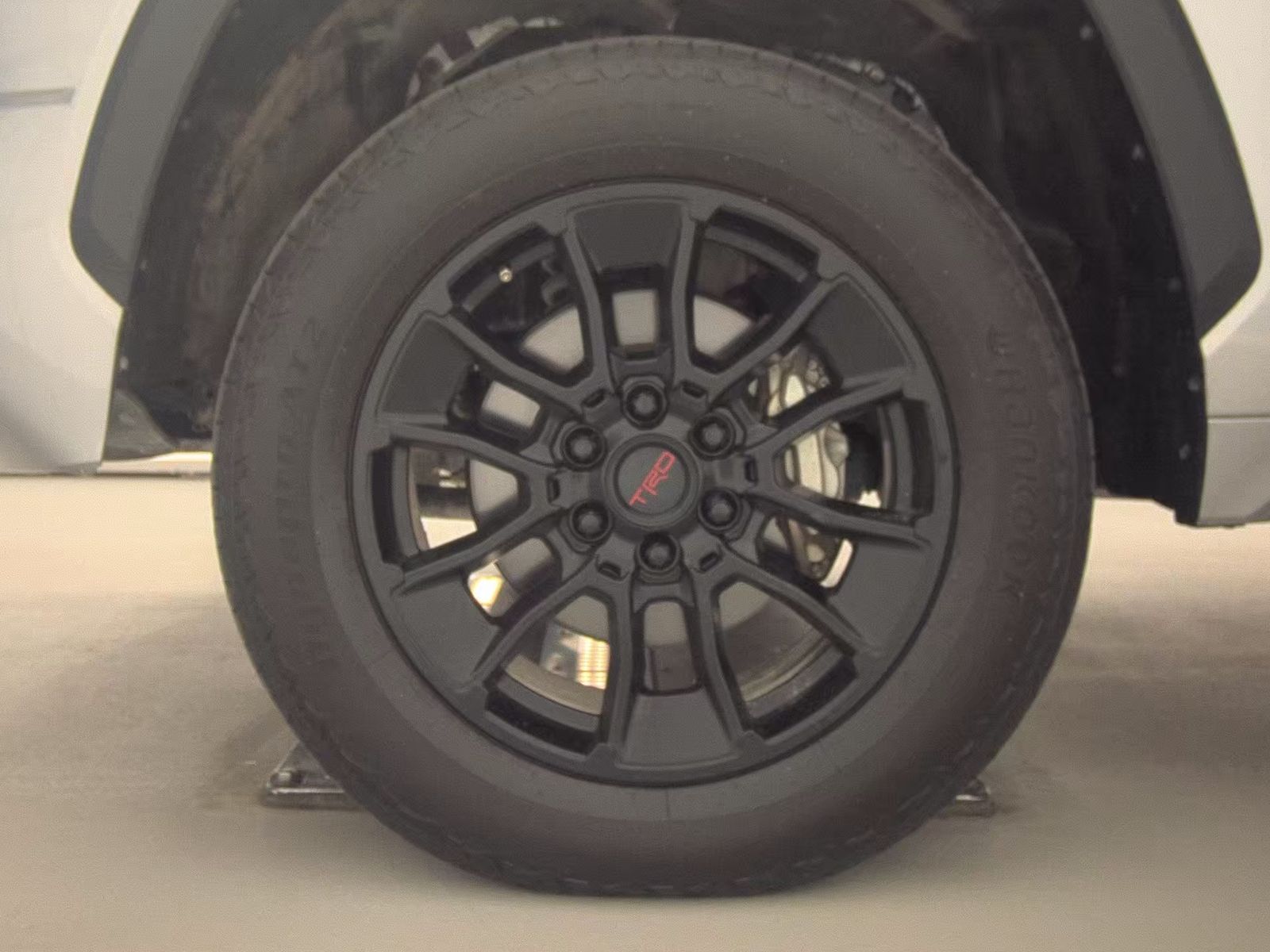 2023 Toyota Tundra SR5 AWD