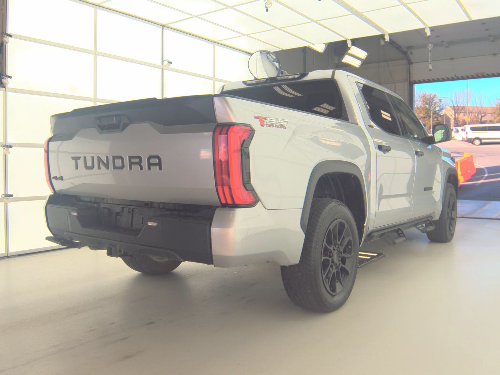 2023 Toyota Tundra SR5 AWD
