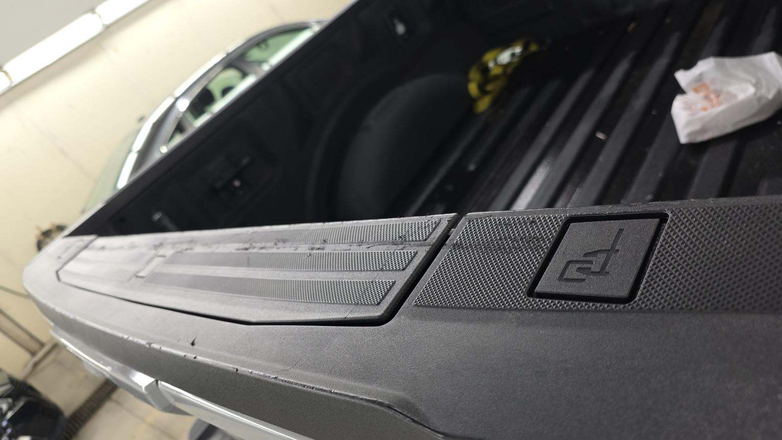 2023 Ford F-150 Lariat AWD