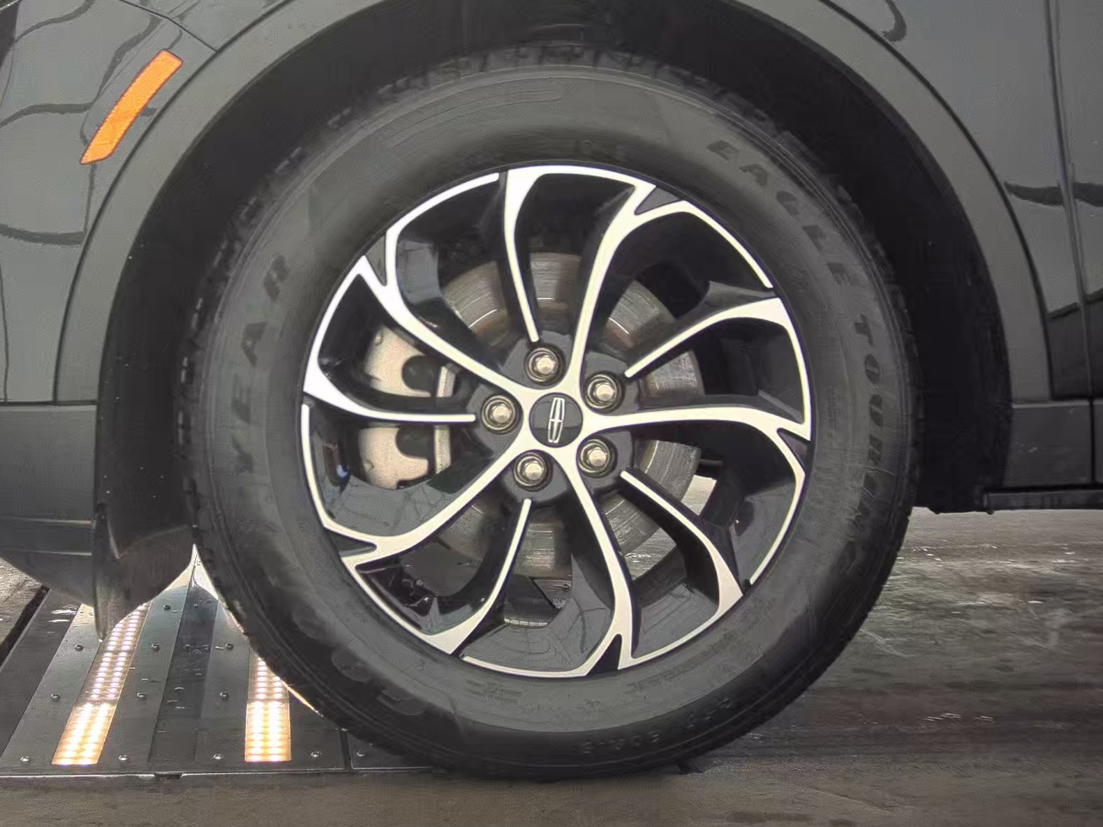 2025 Lincoln Nautilus Premiere AWD