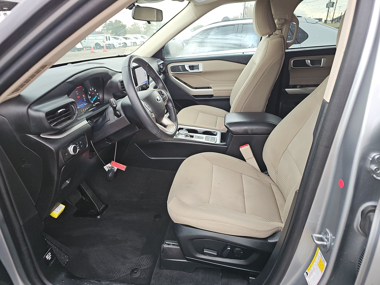FORD EXPLORER - 8