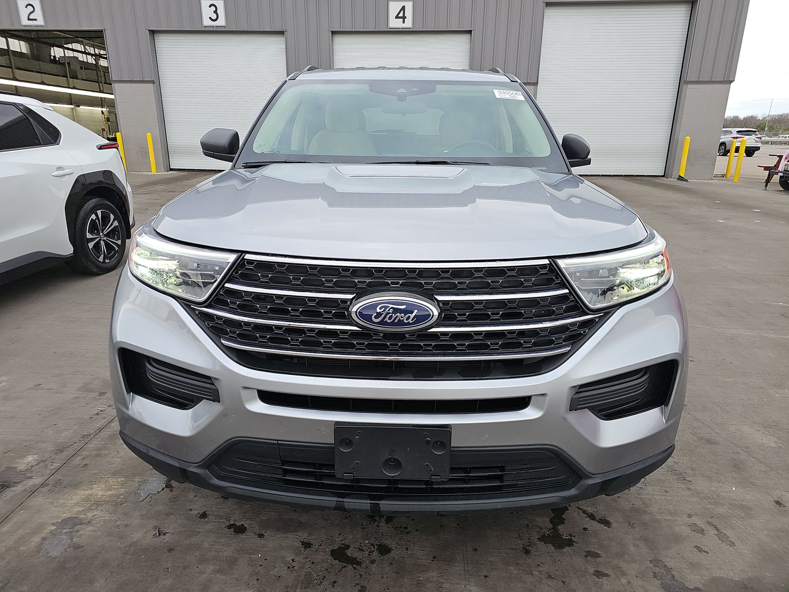 FORD EXPLORER - 3