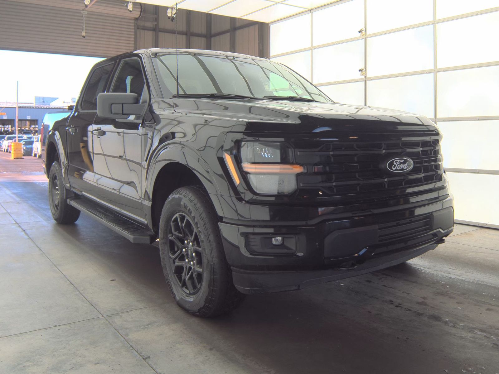 2025 Ford F-150 XLT AWD