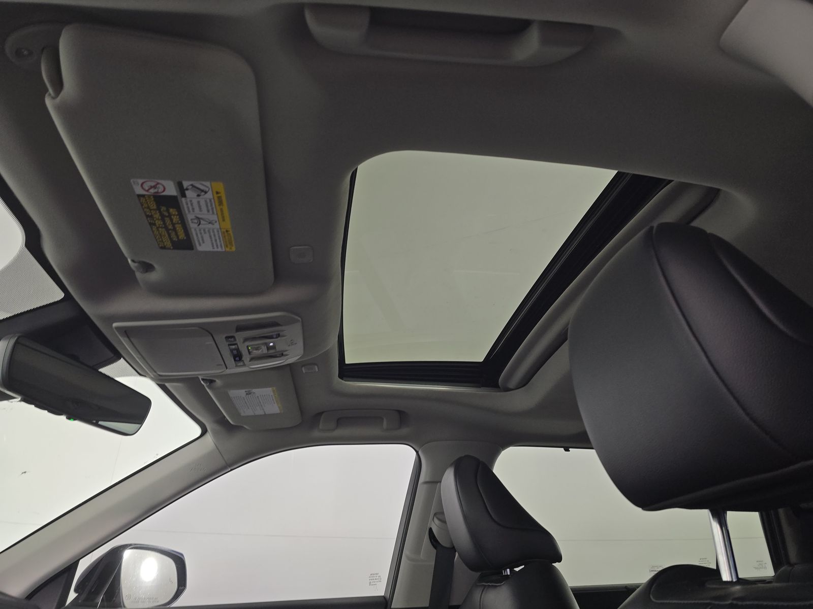 2023 Toyota Highlander XLE FWD