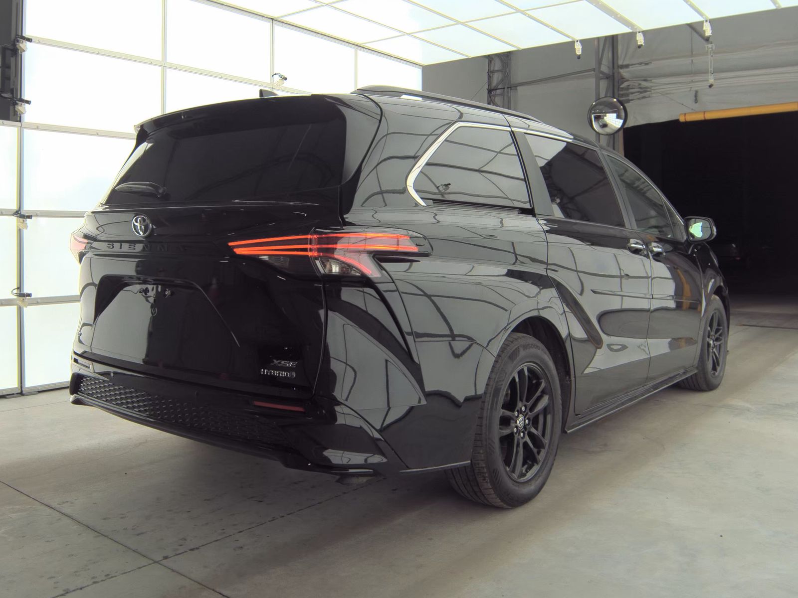 2022 Toyota Sienna XSE AWD