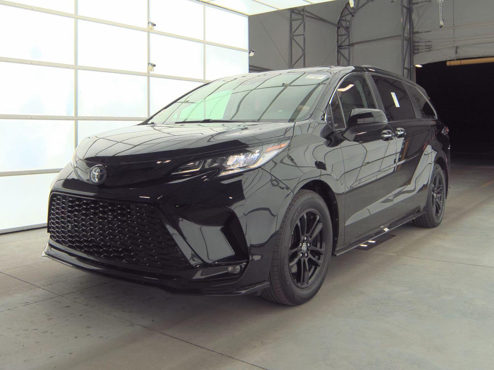 2022 Toyota Sienna XSE AWD