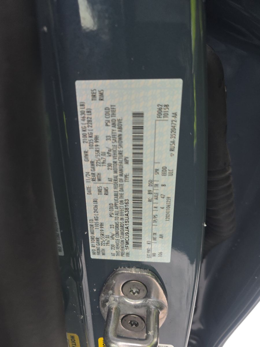 2025 Ford Escape Platinum AWD