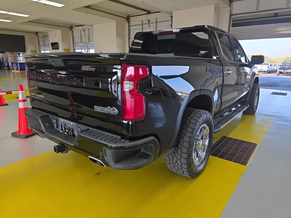 2022 Chevrolet Silverado 1500 High Country AWD