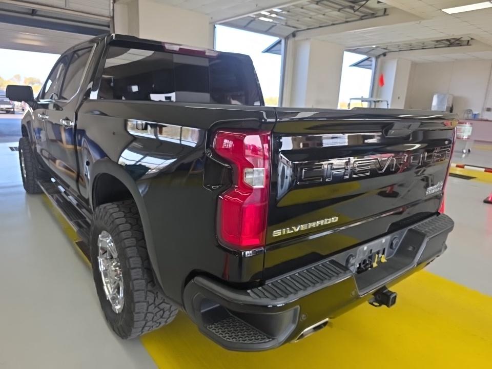 2022 Chevrolet Silverado 1500 High Country AWD