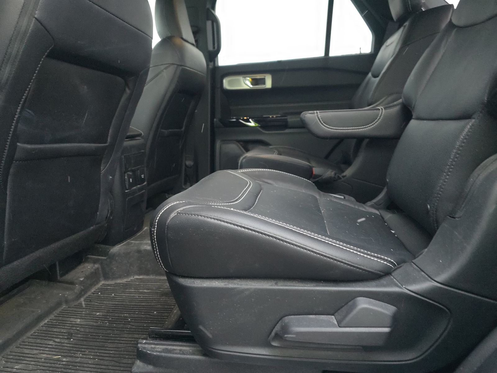 2022 Ford Explorer ST AWD