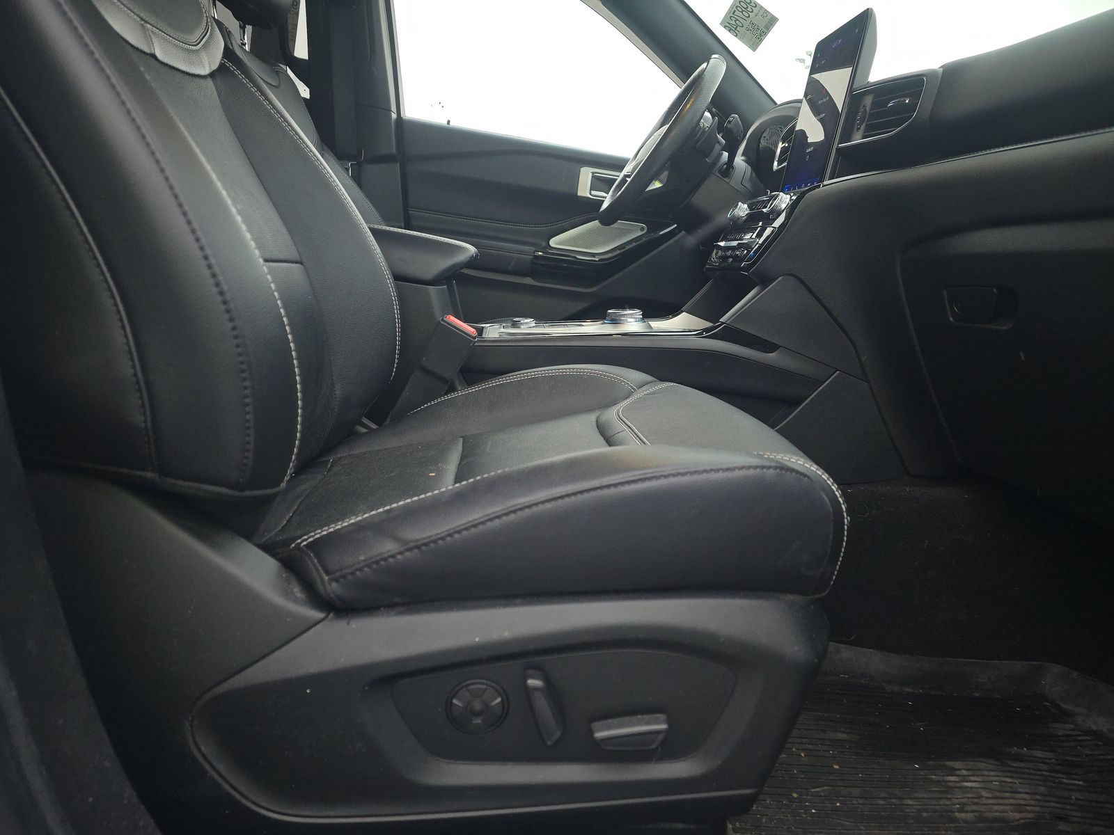 2022 Ford Explorer ST AWD