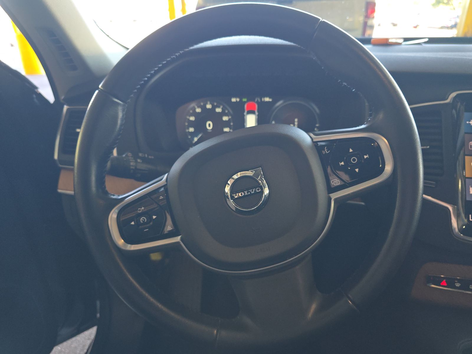 2022 Volvo XC90 Recharge T8 Inscription Expression AWD