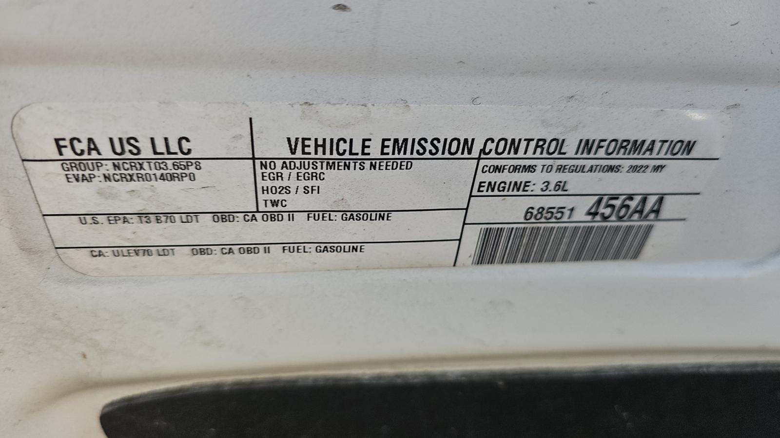 2022 Chrysler Pacifica Limited FWD