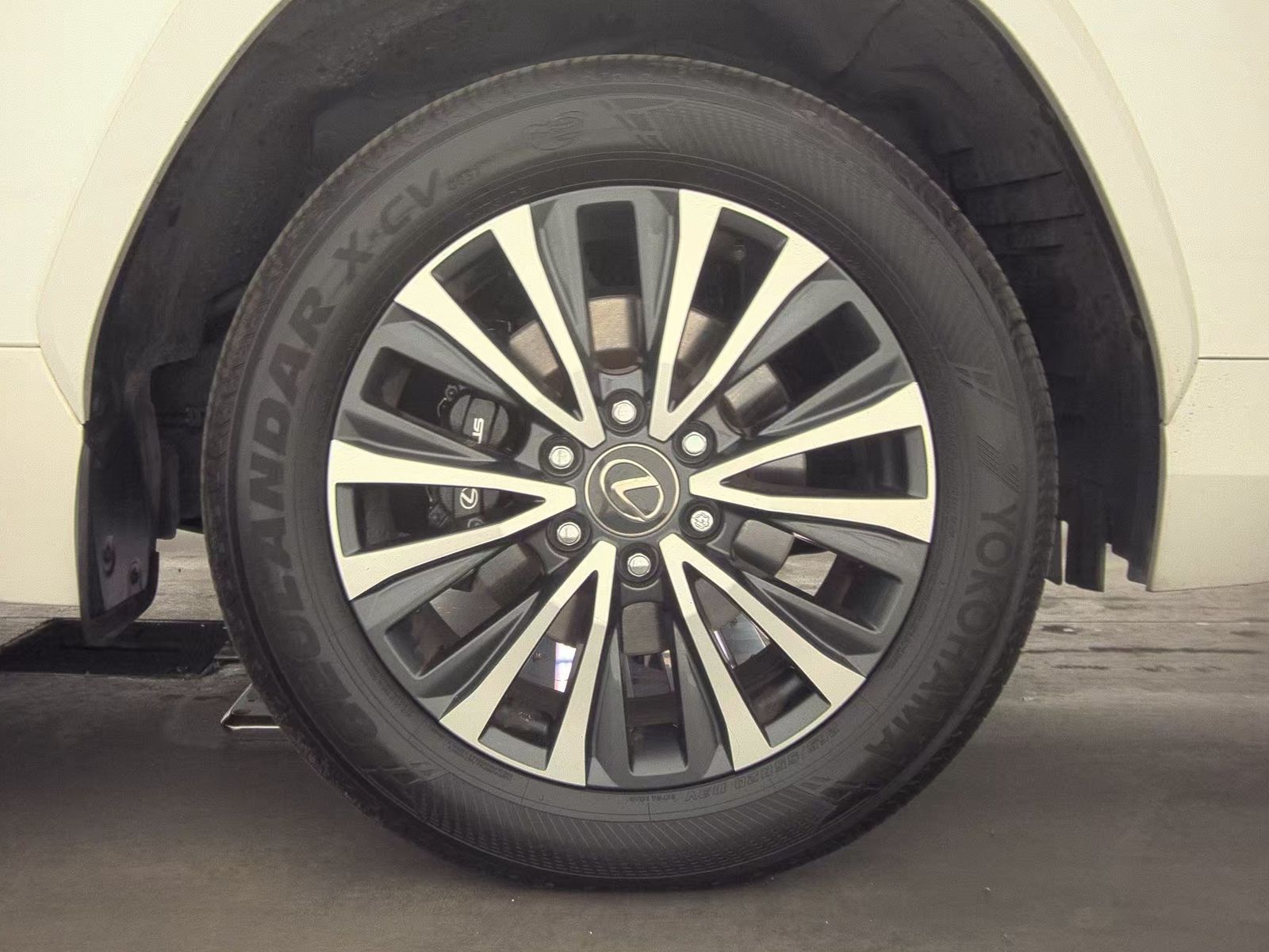 2024 Lexus LX LX 600 Premium AWD