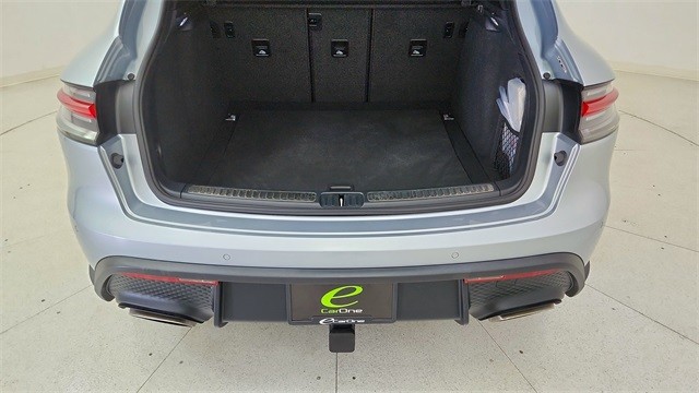2024 Porsche Macan Base AWD