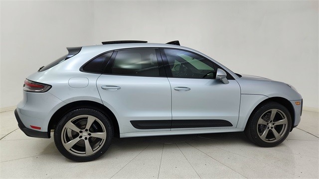 2024 Porsche Macan Base AWD