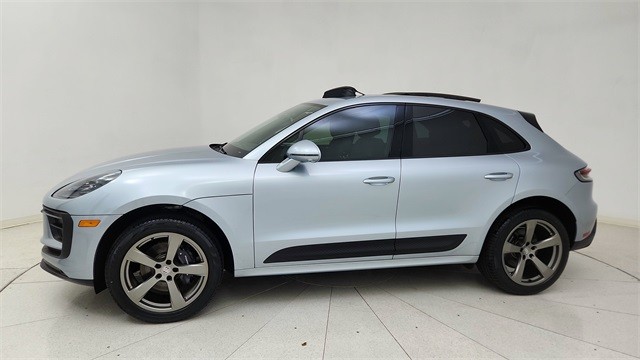 2024 Porsche Macan Base AWD