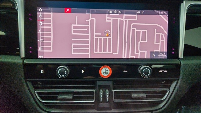 2024 Porsche Macan Base AWD