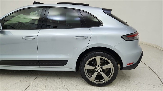2024 Porsche Macan Base AWD