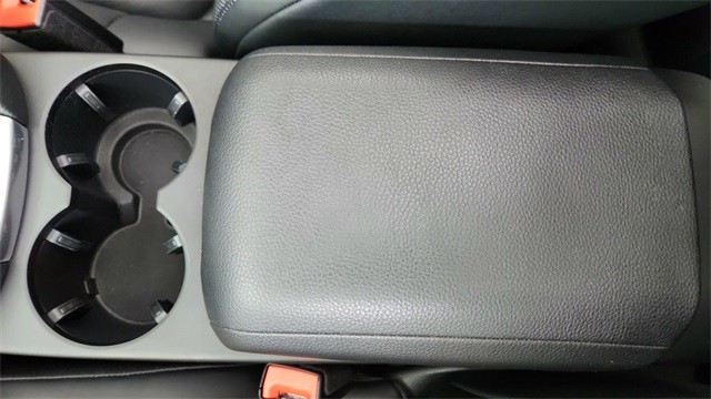 2024 Porsche Macan Base AWD