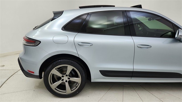 2024 Porsche Macan Base AWD